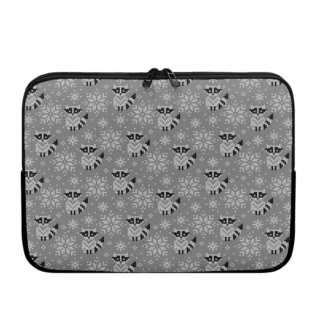 Knitted Raccoon Pattern Print Laptop Sleeve