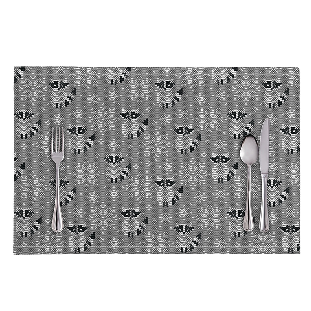 Knitted Raccoon Pattern Print Placemat