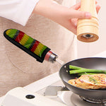 Knitted Style Reggae Pattern Print Skillet Handle Cover