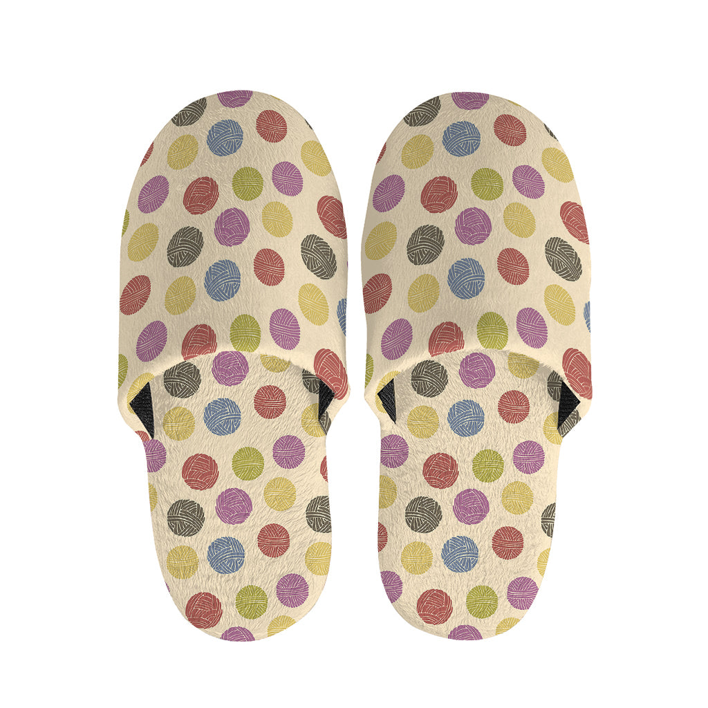 Knitting Yarn Pattern Print Slippers