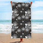 Koi Carp And Chrysanthemum Pattern Print Beach Towel