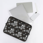 Koi Carp And Chrysanthemum Pattern Print Laptop Sleeve