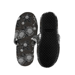 Koi Carp And Chrysanthemum Pattern Print Slippers