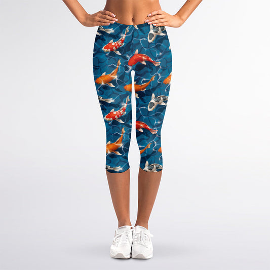 Koi Fish Pattern Print Women's Capri Leggings