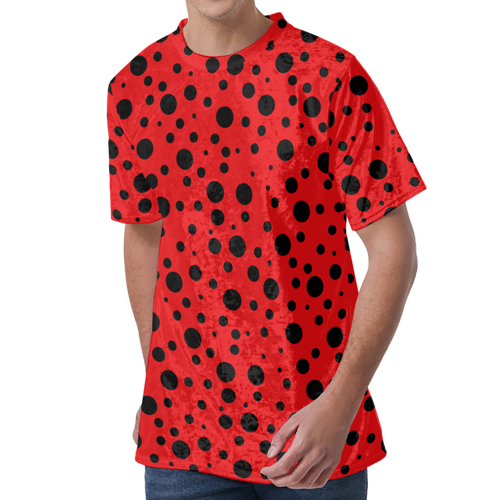Ladybug Spots Pattern Print Men's Velvet T-Shirt