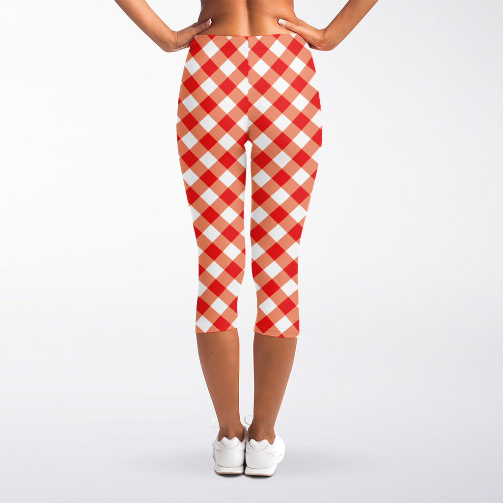 Lava Red And White Gingham Print Women's Capri Leggings