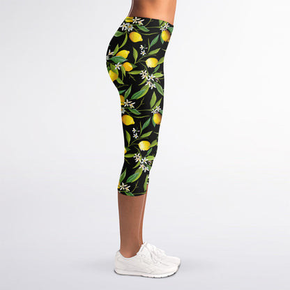 Lemon And Flower Pattern Print Women's Capri Leggings
