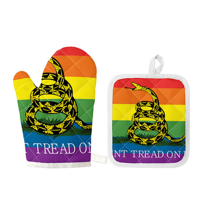 LGBT Rainbow Gadsden Flag Print Oven Mitt And Pot Holder Set