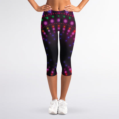 Light Mandala Print Women's Capri Leggings