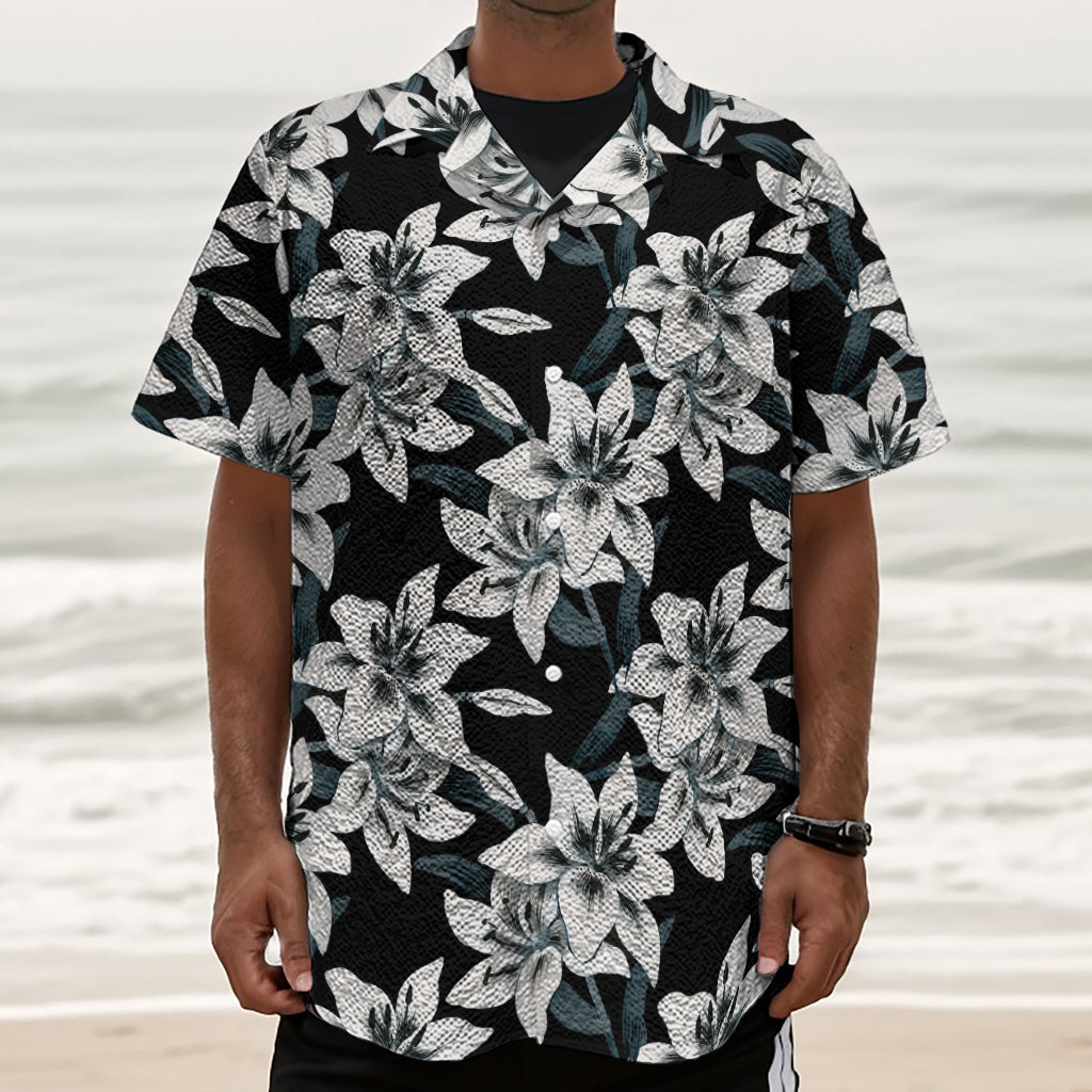 Lily Floral Pattern Print Textured Short Sleeve Shirt
