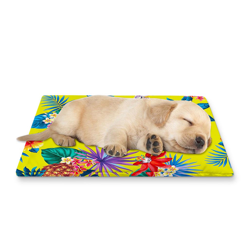 Lime Hawaiian Pineapple Pattern Print Pet Cooling Mat Cover
