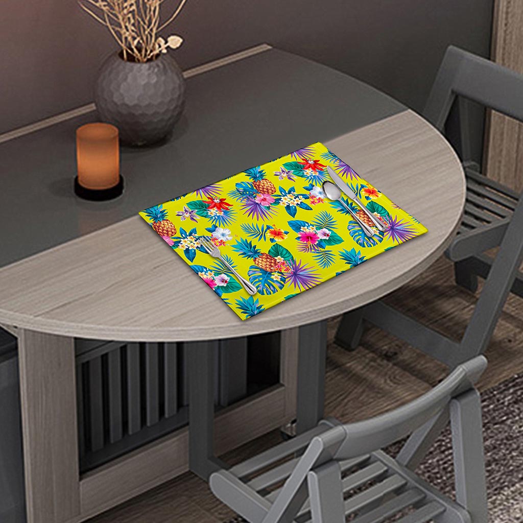 Lime Hawaiian Pineapple Pattern Print Placemat
