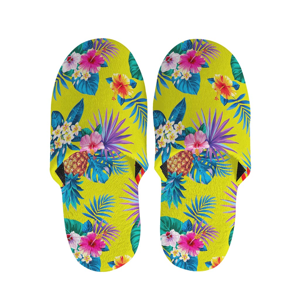 Lime Hawaiian Pineapple Pattern Print Slippers