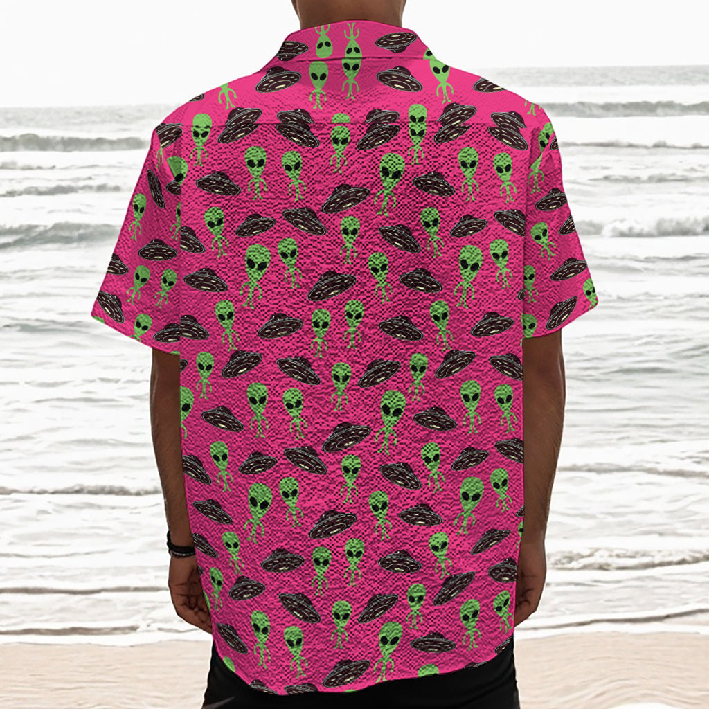 Little Green Alien UFO Print Textured Short Sleeve Shirt