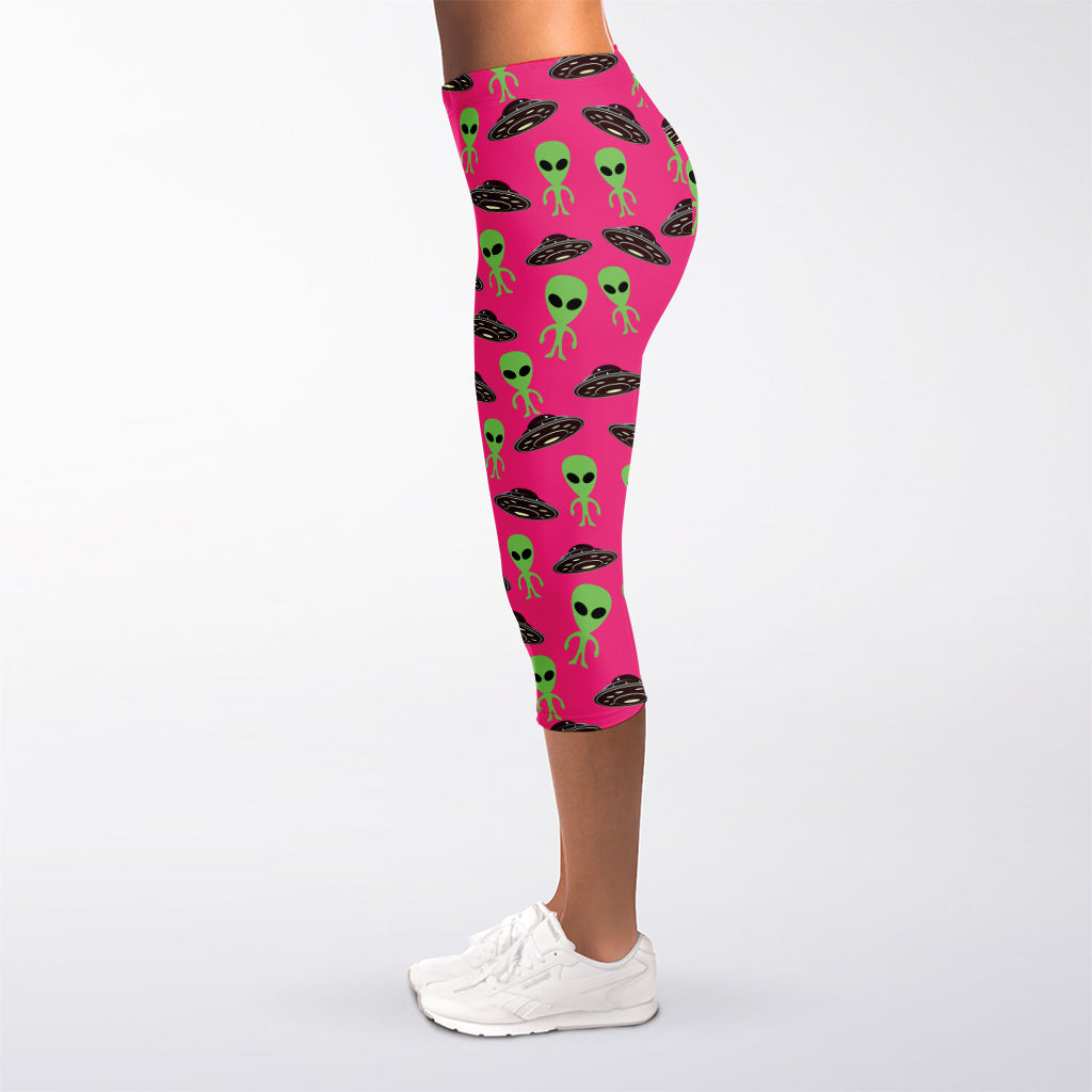 Little Green Alien UFO Print Women's Capri Leggings
