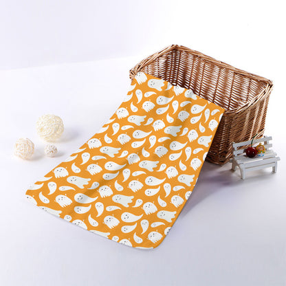Little Halloween Ghost Pattern Print Towel