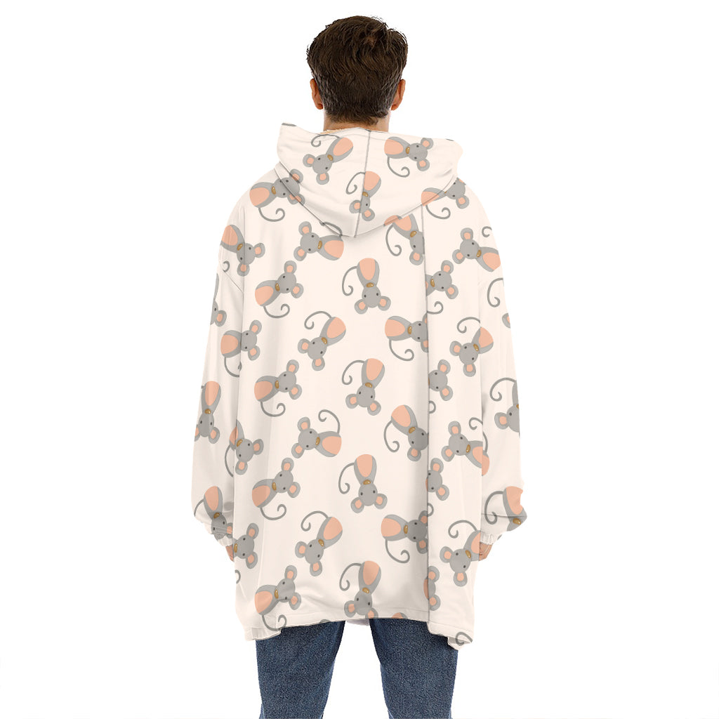 Little Rat Pattern Print Hoodie Blanket