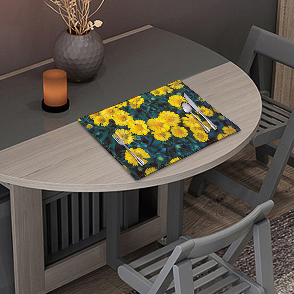 Little Yellow Daisy Print Placemat