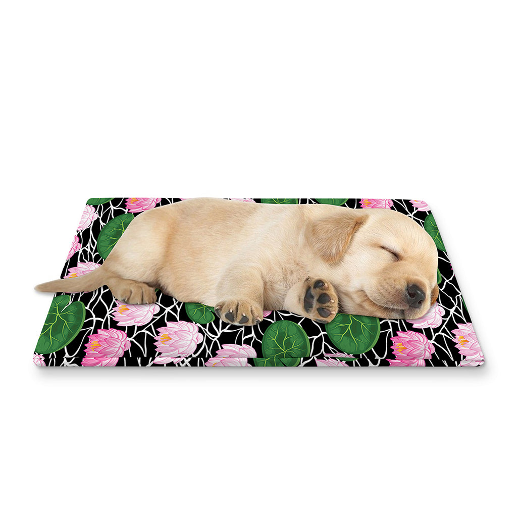Lotus Flower And Leaf Pattern Print Pet Cooling Mat Cover