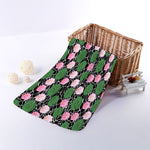 Lotus Flower And Leaf Pattern Print Towel
