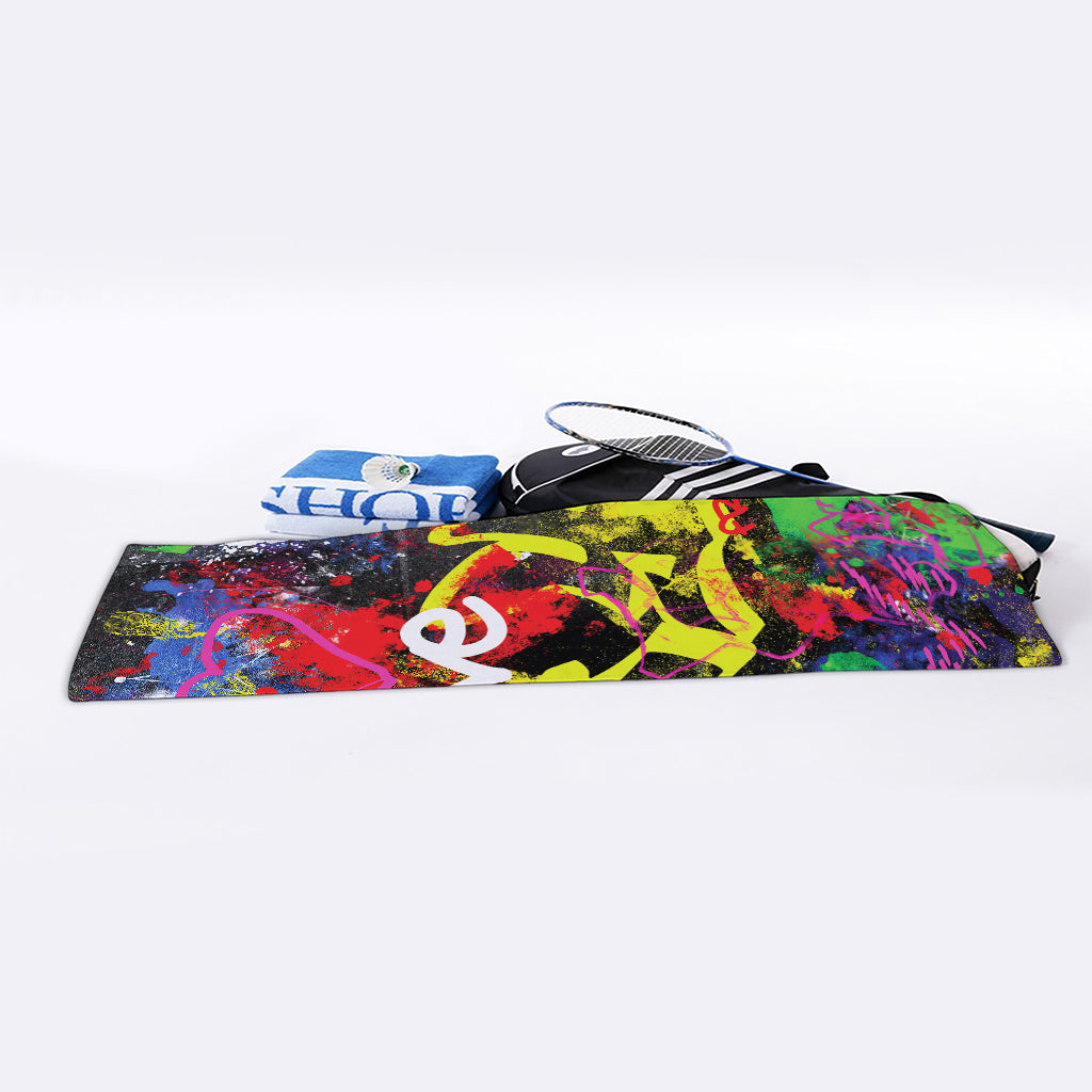 Love NYC Graffiti Print Sports Towel