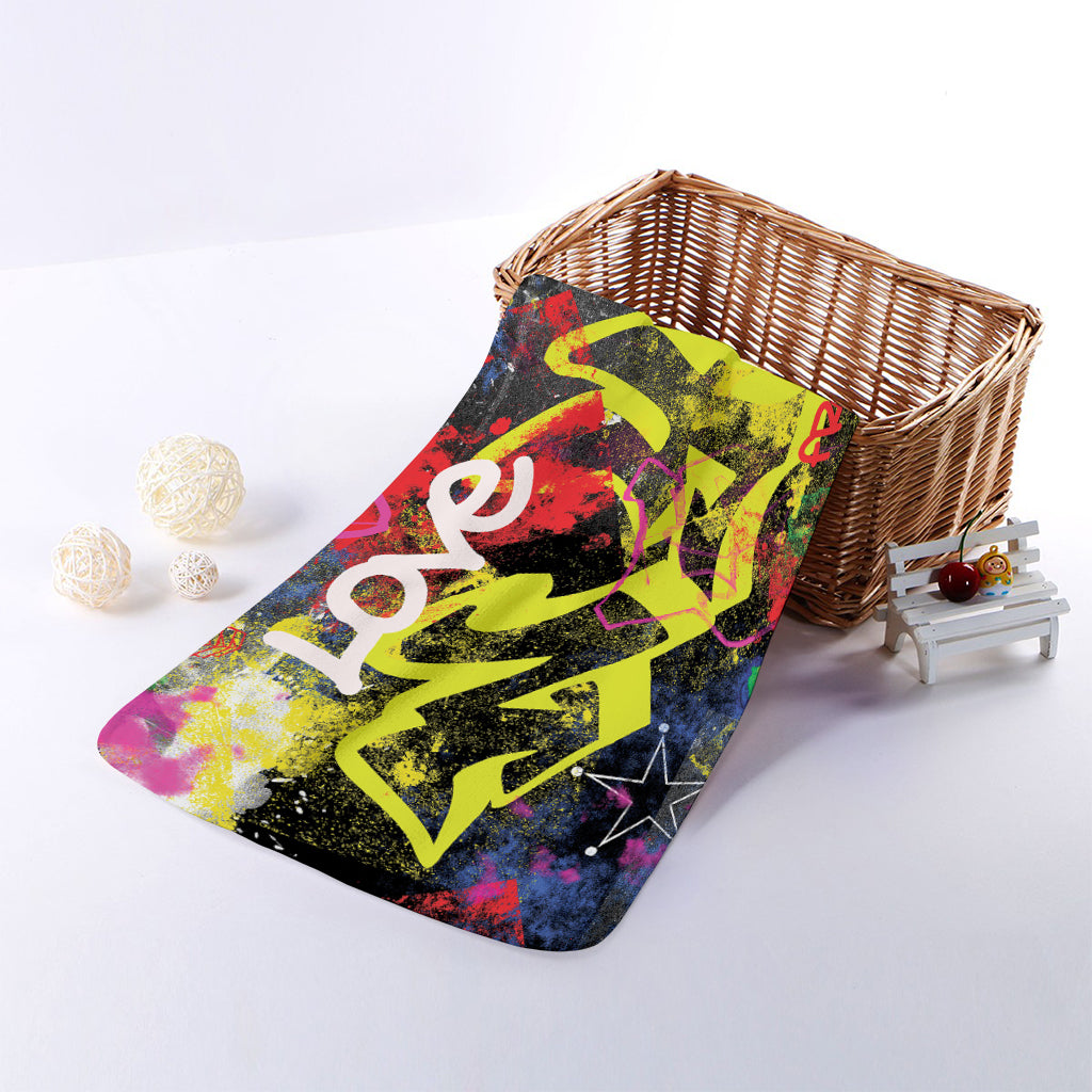 Love NYC Graffiti Print Towel