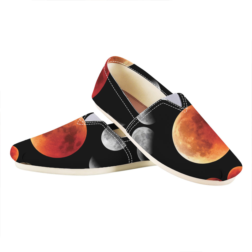 Lunar Eclipse Cycle Print Casual Shoes