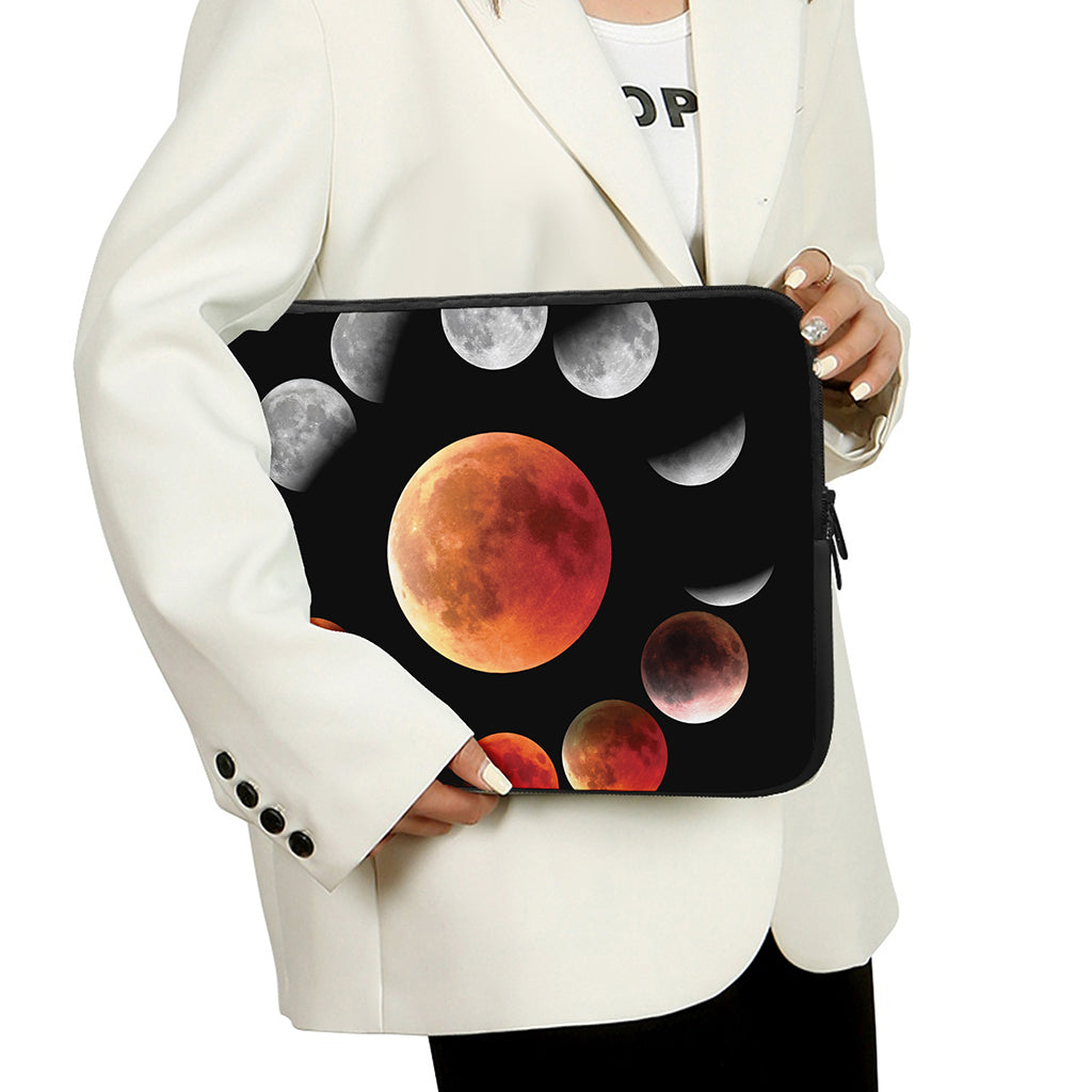Lunar Eclipse Cycle Print Laptop Sleeve