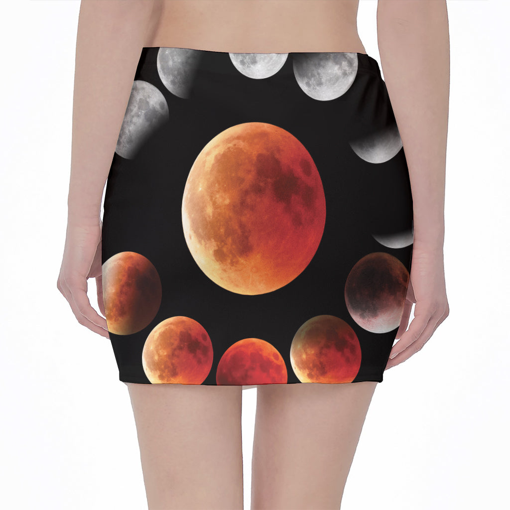 Lunar Eclipse Cycle Print Pencil Mini Skirt