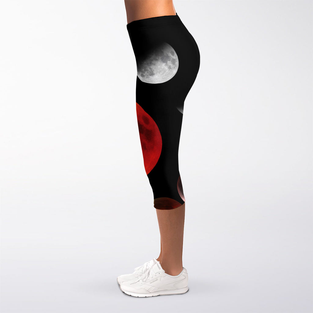 Lunar Eclipse Cycle Print Women's Capri Leggings