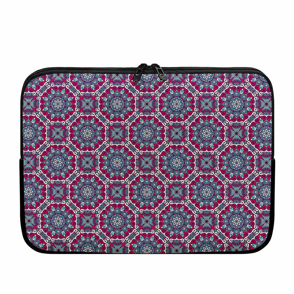 Magenta Mandala Bohemian Pattern Print Laptop Sleeve