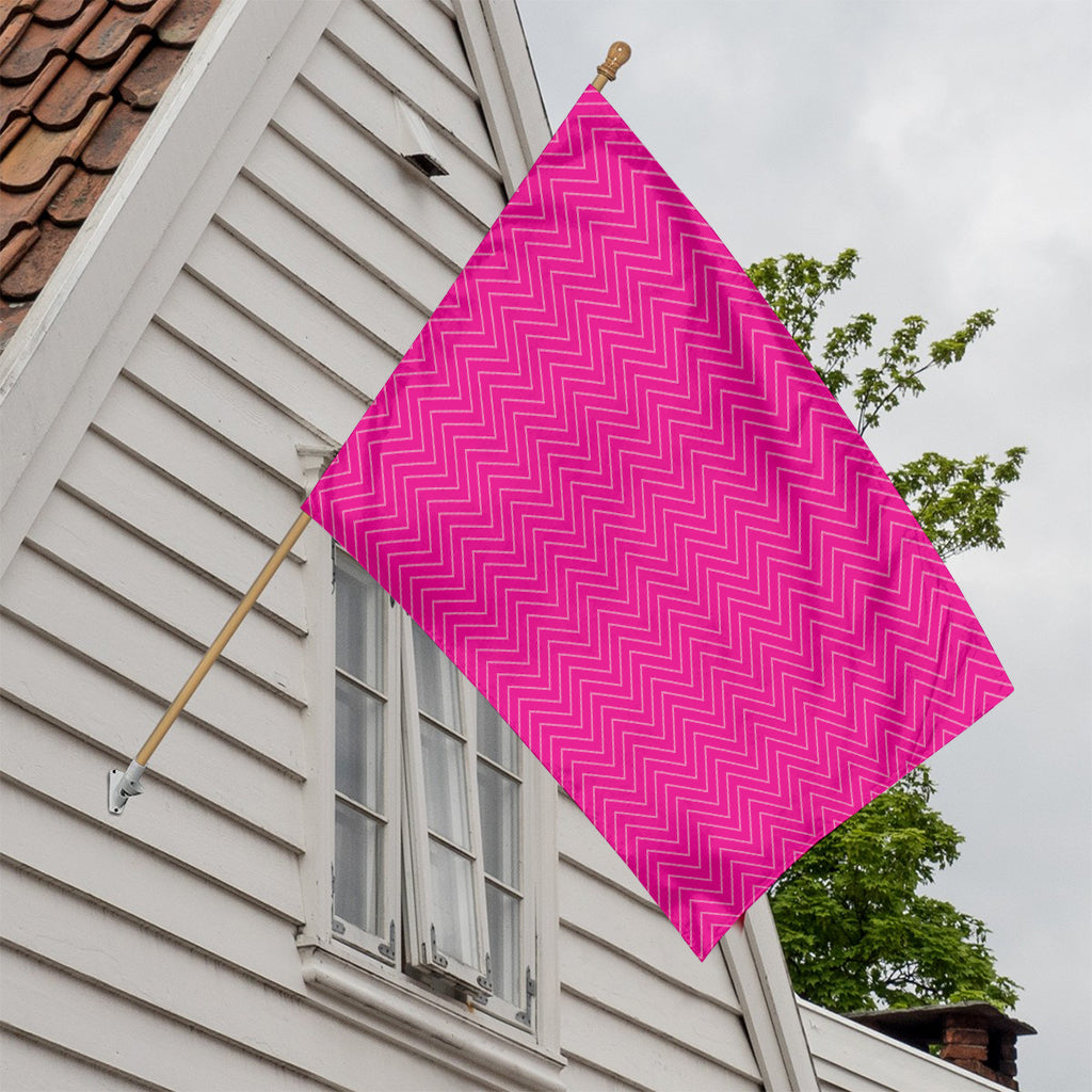 Magenta Pink Zigzag Pattern Print House Flag