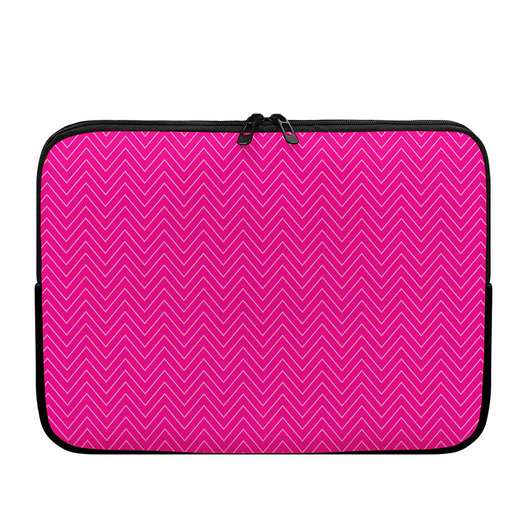 Magenta Pink Zigzag Pattern Print Laptop Sleeve