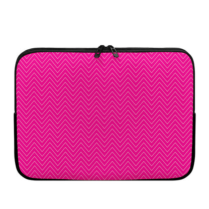 Magenta Pink Zigzag Pattern Print Laptop Sleeve