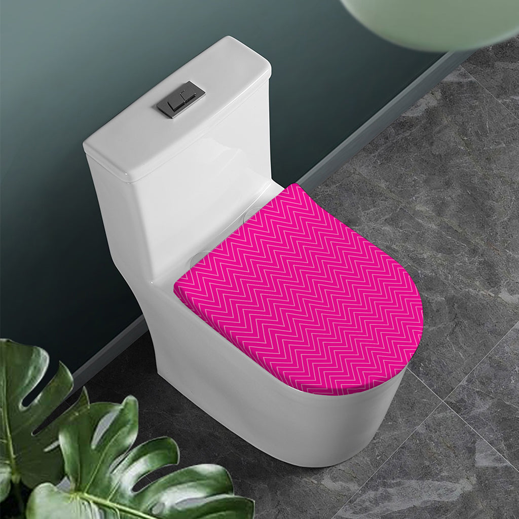 Magenta Pink Zigzag Pattern Print Toilet Lid Cover