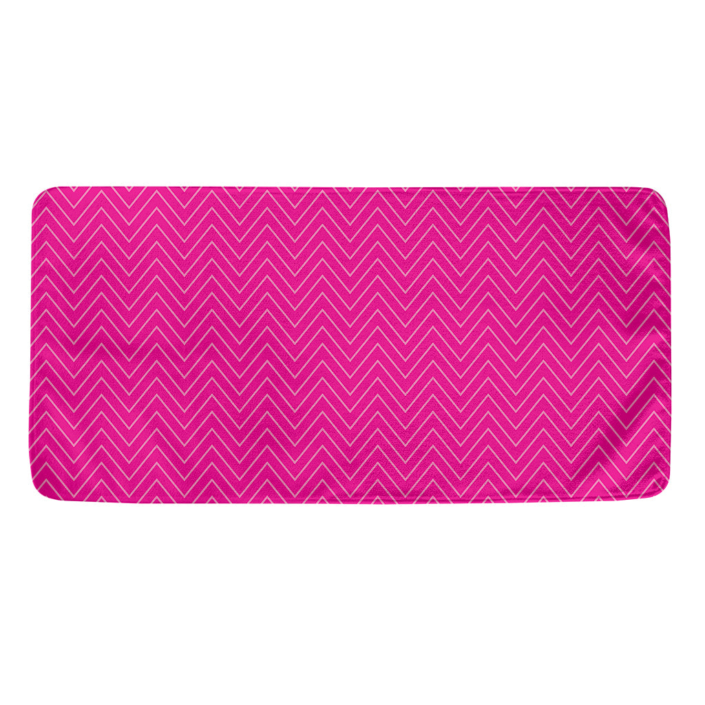 Magenta Pink Zigzag Pattern Print Towel