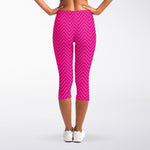 Magenta Pink Zigzag Pattern Print Women's Capri Leggings