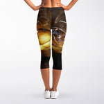 Malagasy Cat Eyed Snake Print Women's Capri Leggings