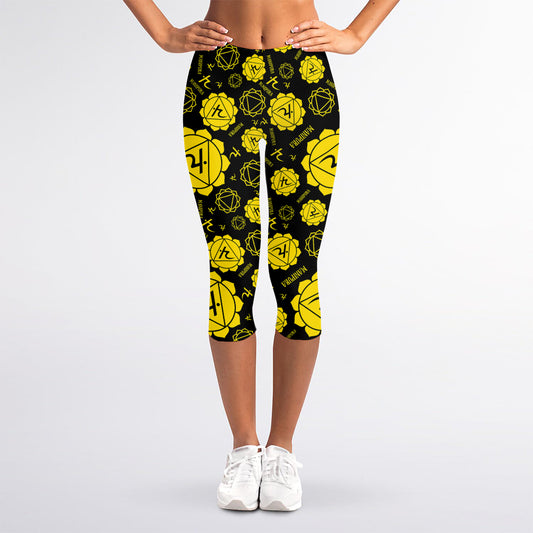 Manipura Chakra Pattern Print Women's Capri Leggings