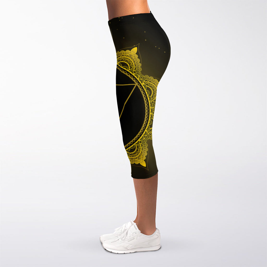 Manipura Chakra Symbol Print Women's Capri Leggings