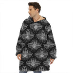 Mantis Spirit Animal Pattern Print Hoodie Blanket