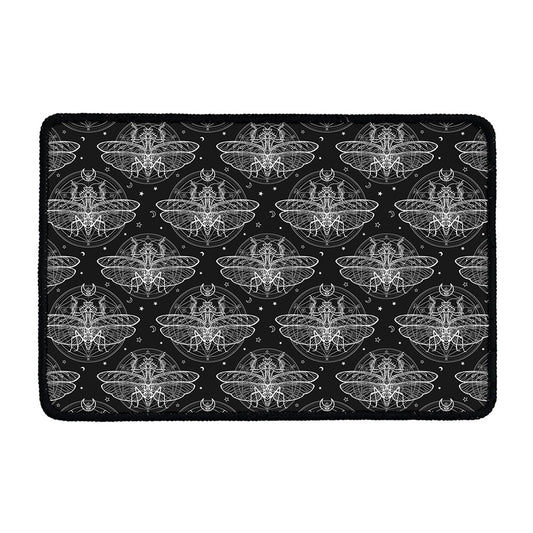 Mantis Spirit Animal Pattern Print Kitchen Mat
