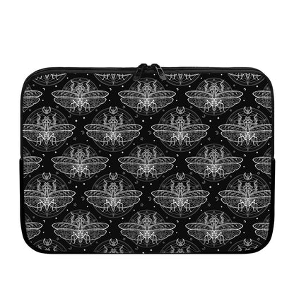 Mantis Spirit Animal Pattern Print Laptop Sleeve