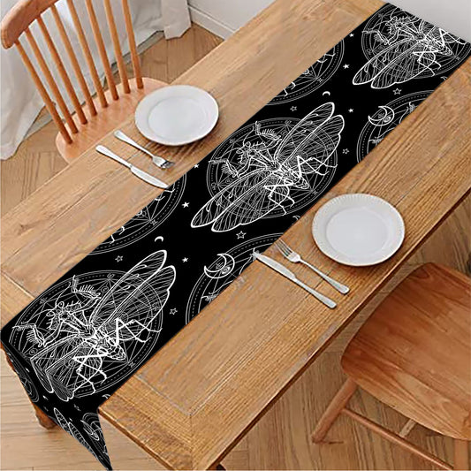 Mantis Spirit Animal Pattern Print Table Runner