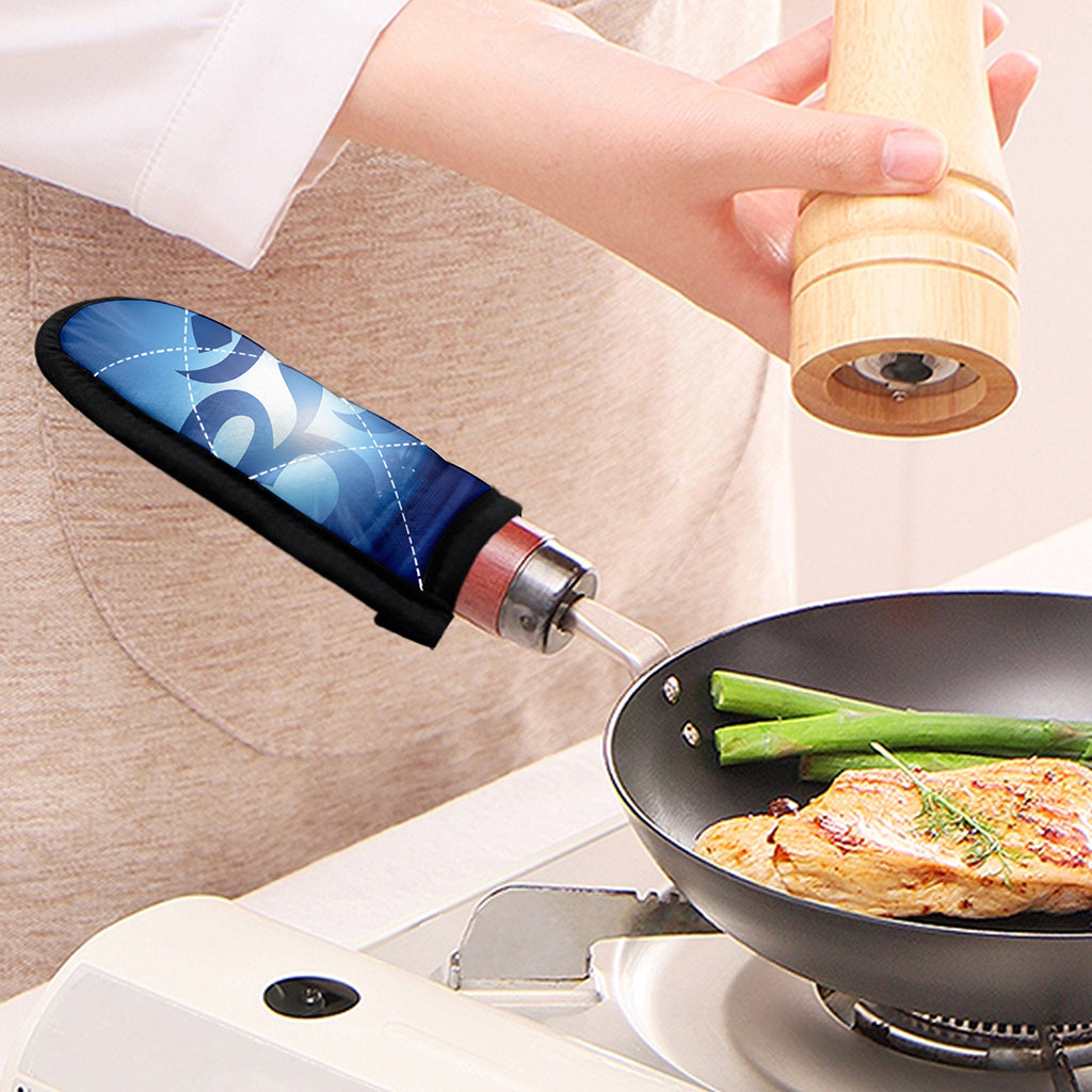 Mantra Om Print Skillet Handle Cover