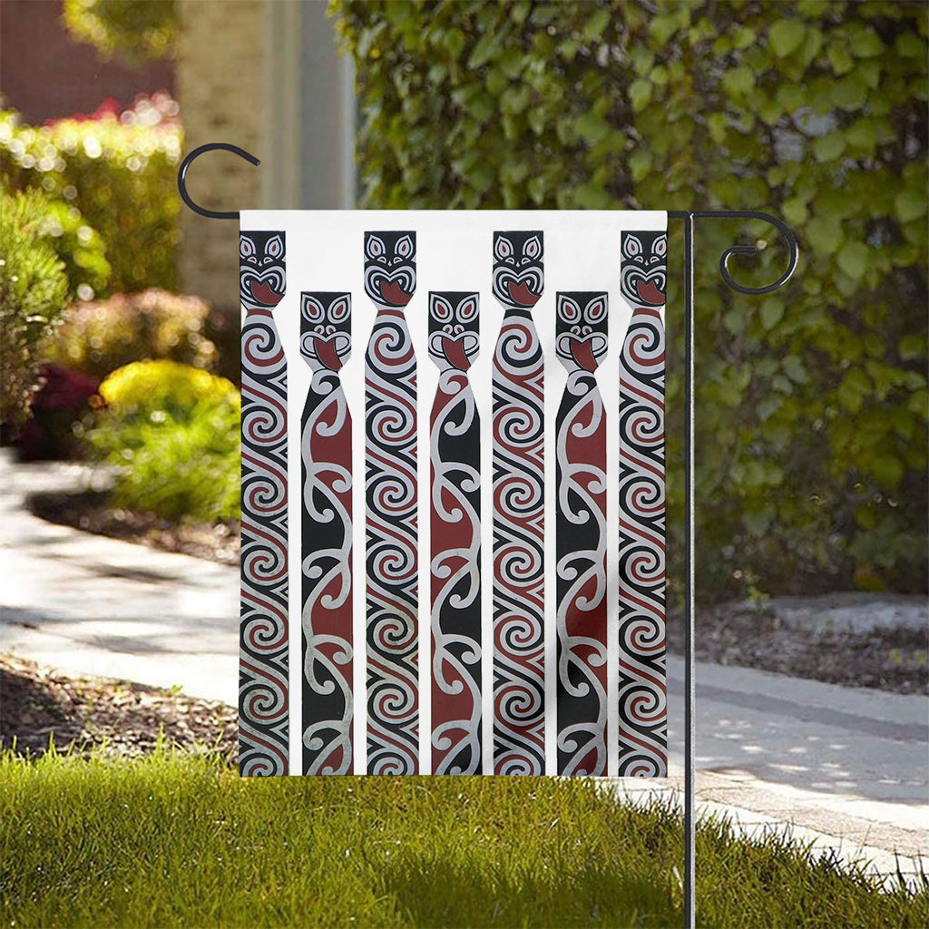 Maori Fence Print House Flag