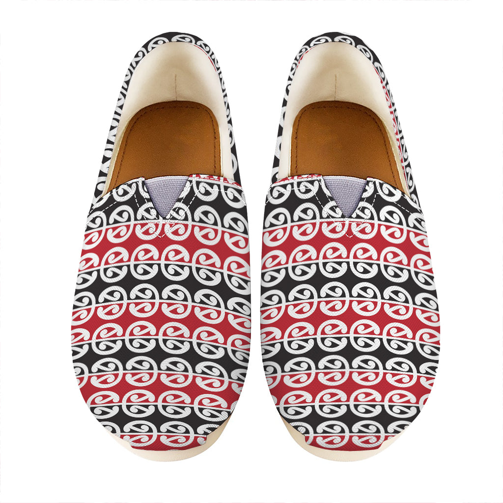 Maori Kowhaiwhai Pattern Print Casual Shoes