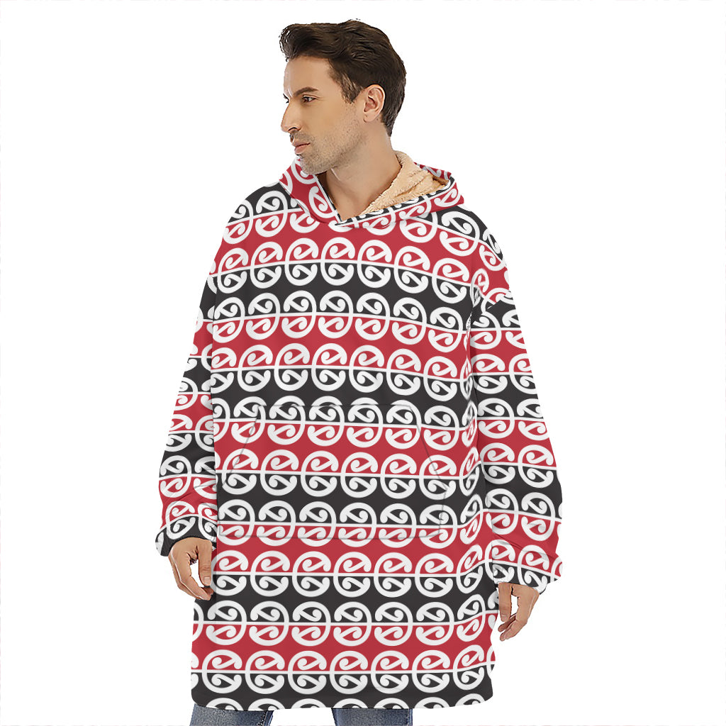 Maori Kowhaiwhai Pattern Print Hoodie Blanket