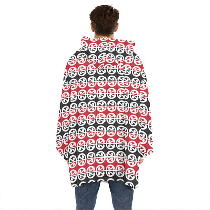 Maori Kowhaiwhai Pattern Print Hoodie Blanket