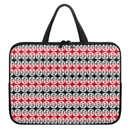 Maori Kowhaiwhai Pattern Print Laptop Sleeve With Handle